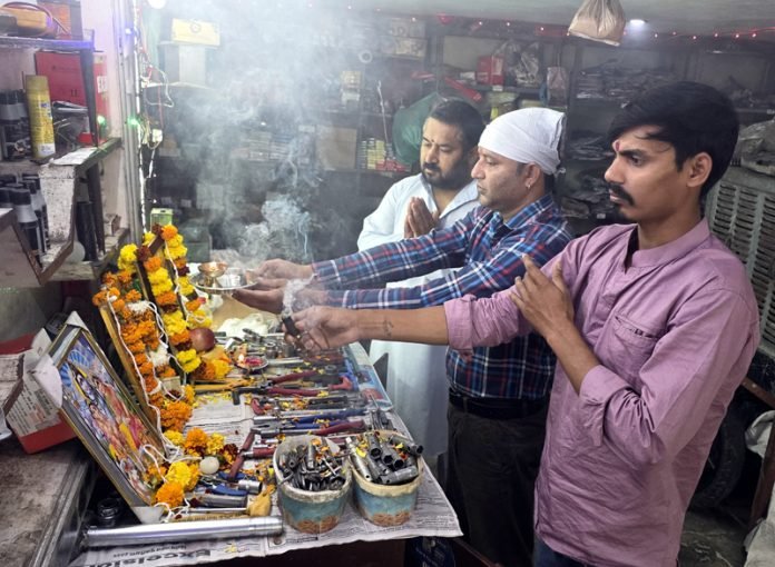 page3-1-15-696x510 Devotion and rituals observed during Vishwakarma Day in Jammu