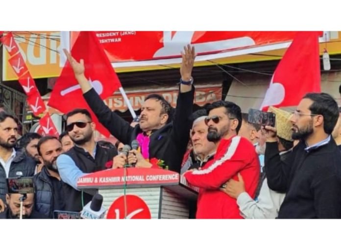 page5-3-18-696x510 Sajjad Ahmed Kichloo receives a warm welcome in Kishtwar