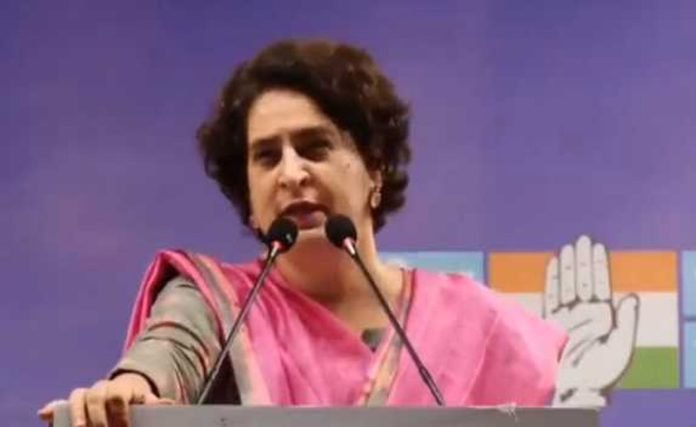 priyankaa-696x427 Priyanka Gandhi addressing a press conference in Kerala